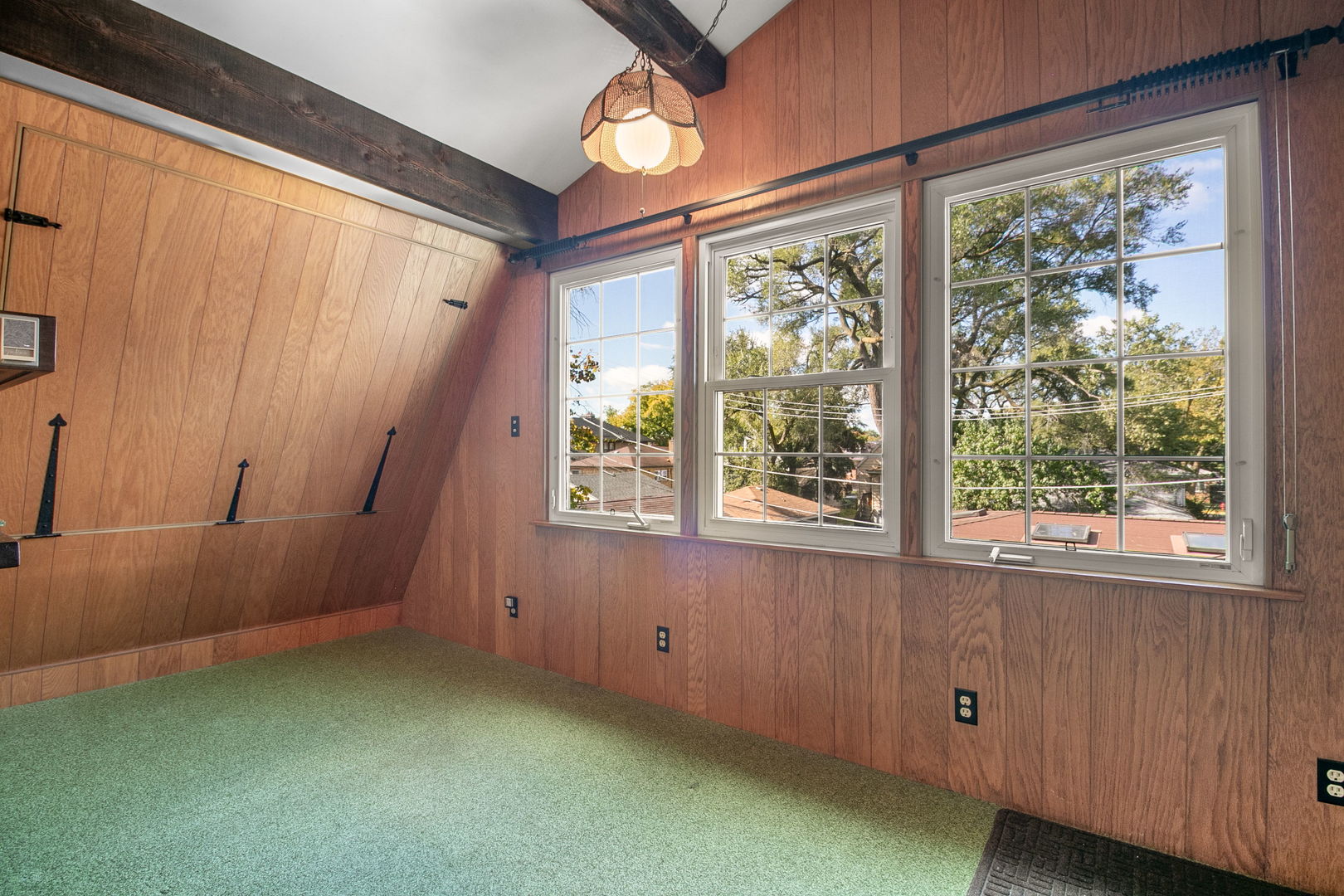 3002 Euclid Avenue, Berwyn, IL 60402