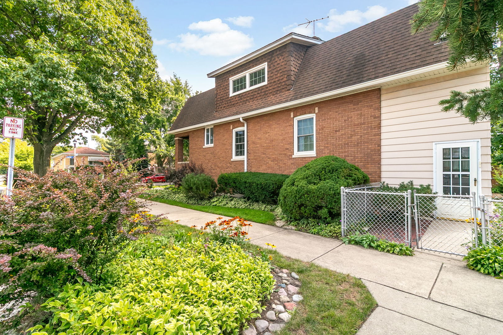3002 Euclid Avenue, Berwyn, IL 60402