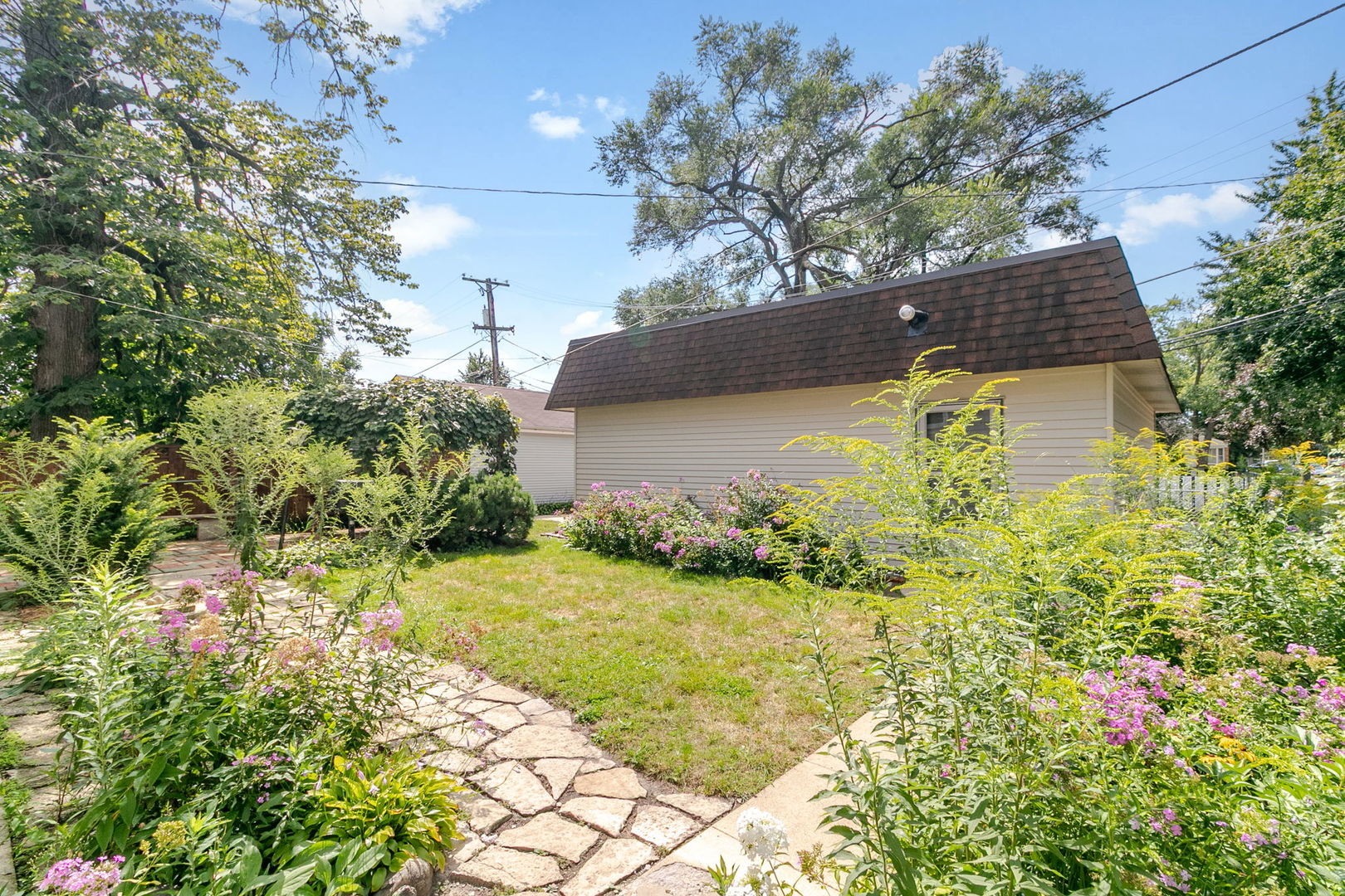 3002 Euclid Avenue, Berwyn, IL 60402