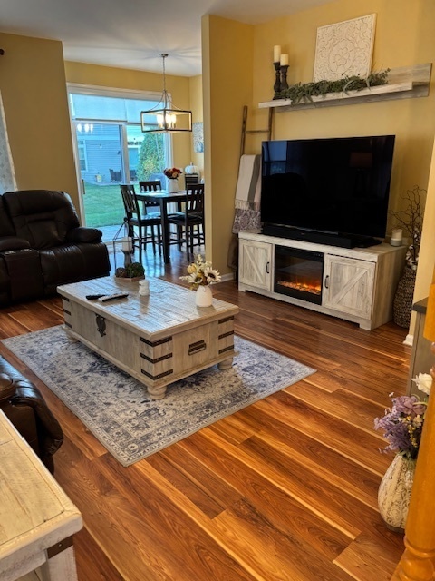 1433 White Pine Lane, Bolingbrook, IL 60490