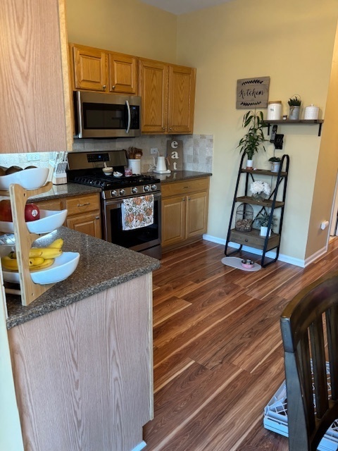 1433 White Pine Lane, Bolingbrook, IL 60490