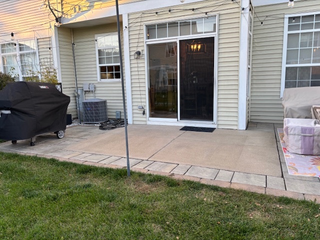 1433 White Pine Lane, Bolingbrook, IL 60490