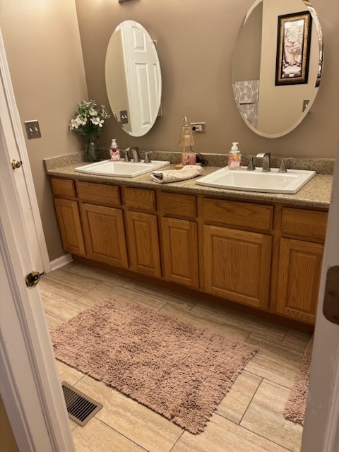 1433 White Pine Lane, Bolingbrook, IL 60490