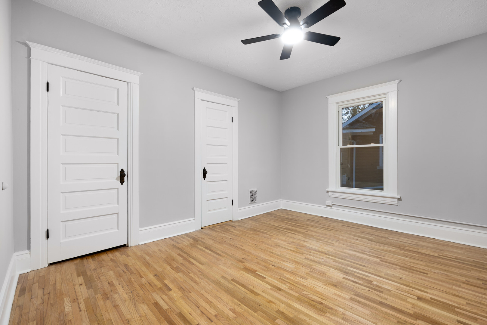 416 Buell Avenue, Joliet, IL 60435