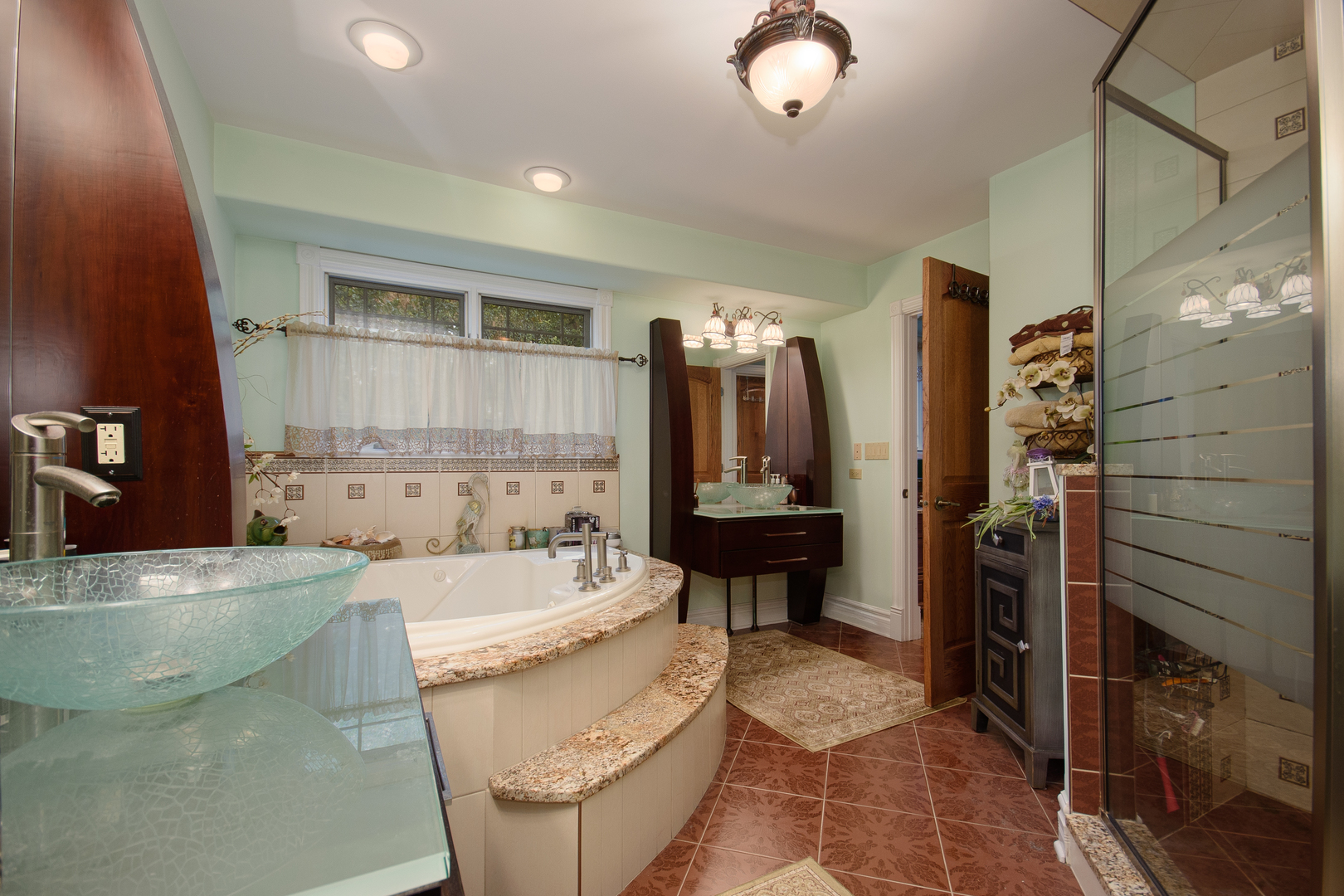 11226 Hiawatha Lane, Indian Head Park, IL 60525