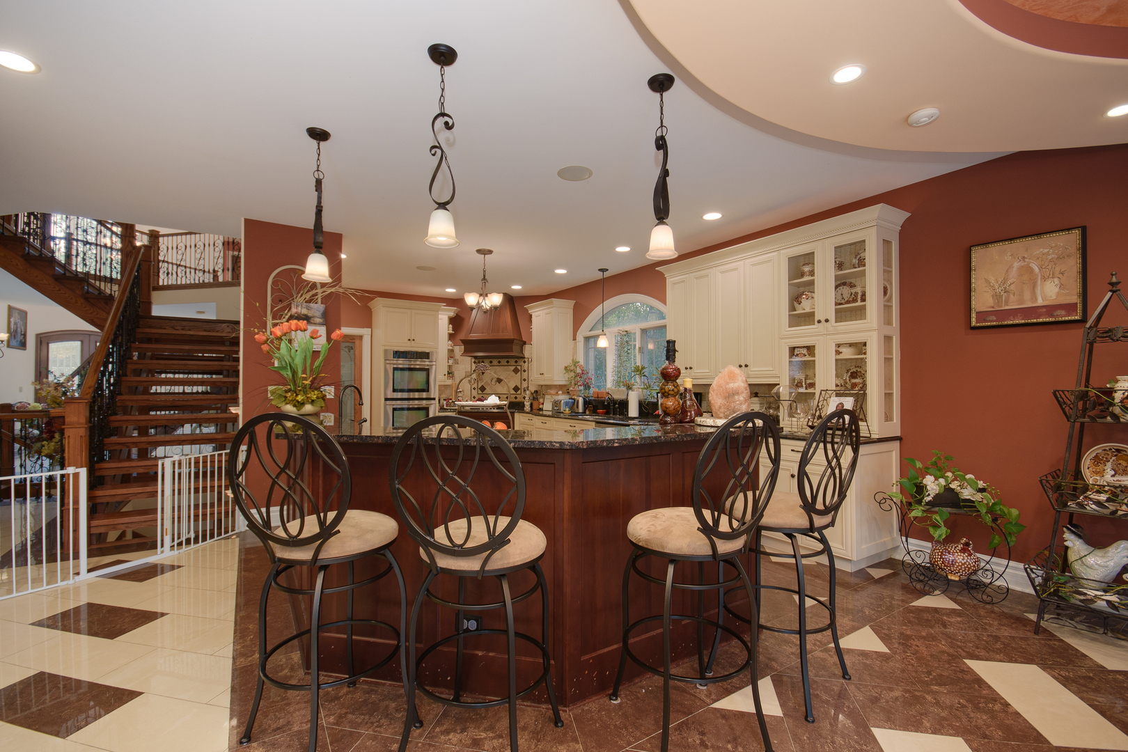 11226 Hiawatha Lane, Indian Head Park, IL 60525