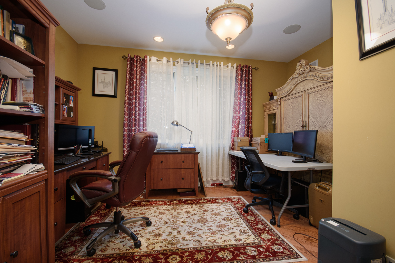 11226 Hiawatha Lane, Indian Head Park, IL 60525
