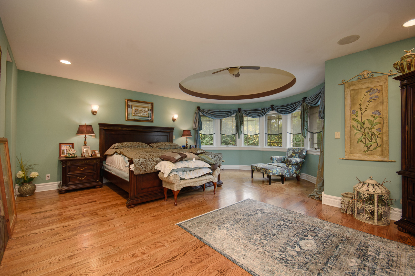 11226 Hiawatha Lane, Indian Head Park, IL 60525