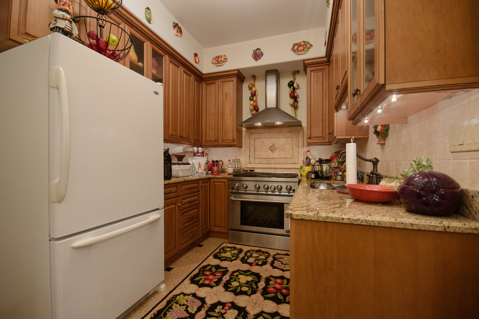 11226 Hiawatha Lane, Indian Head Park, IL 60525