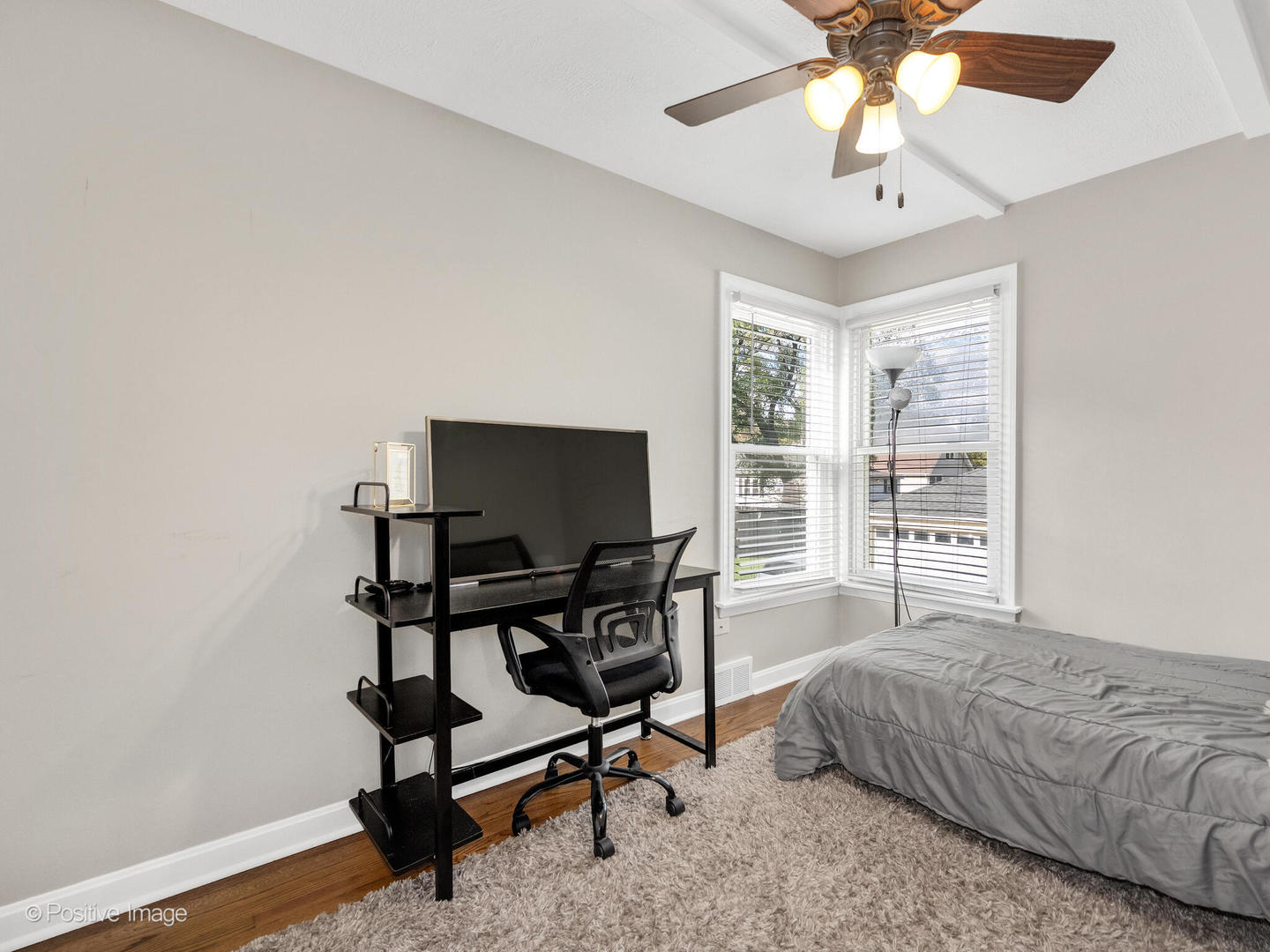 412 E Washington Street, Villa Park, IL 60181