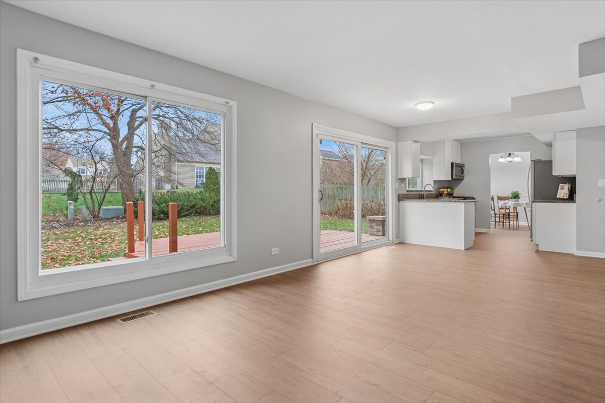 3131 Portland Court, Aurora, IL 60504