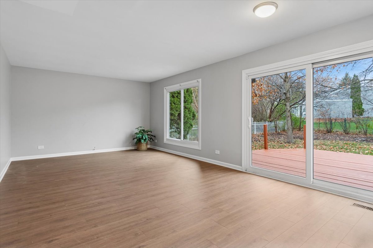 3131 Portland Court, Aurora, IL 60504