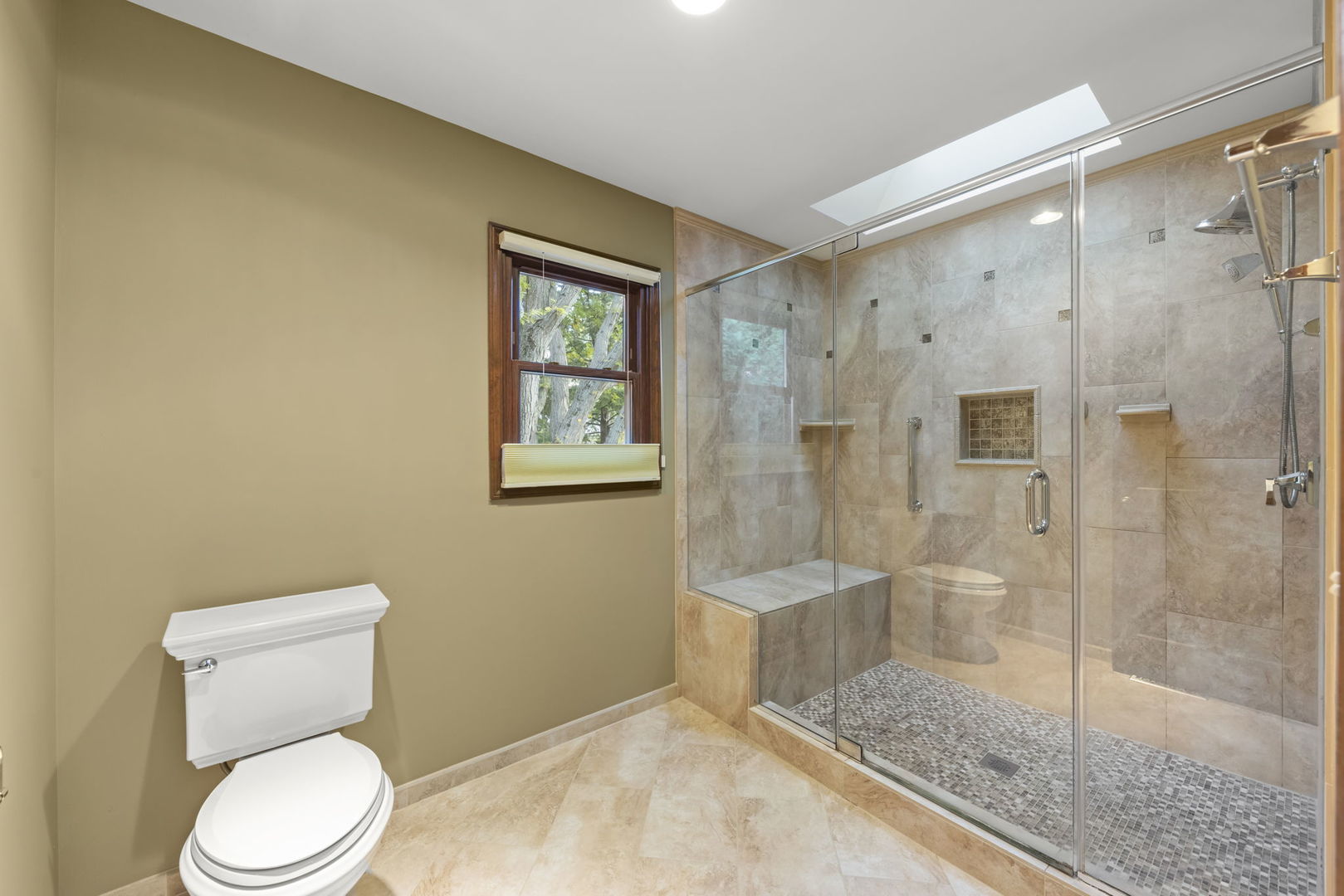 213 Winding Creek Drive, Naperville, IL 60565