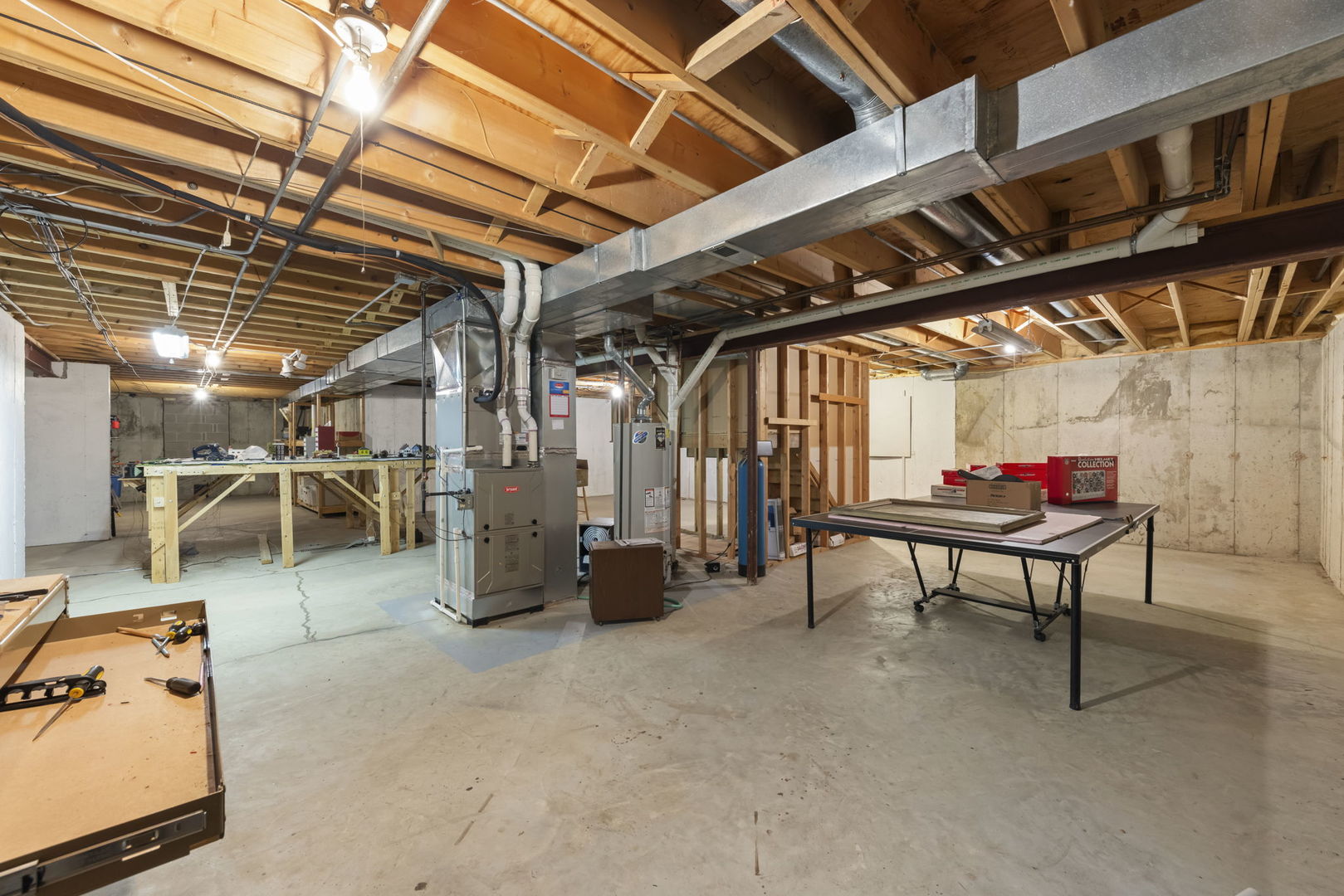 213 Winding Creek Drive, Naperville, IL 60565