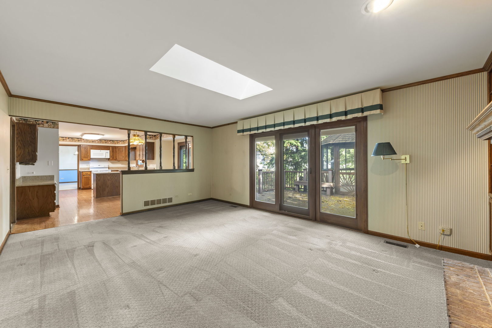 213 Winding Creek Drive, Naperville, IL 60565