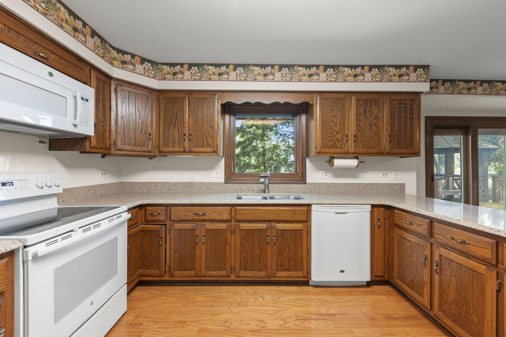 213 Winding Creek Drive, Naperville, IL 60565