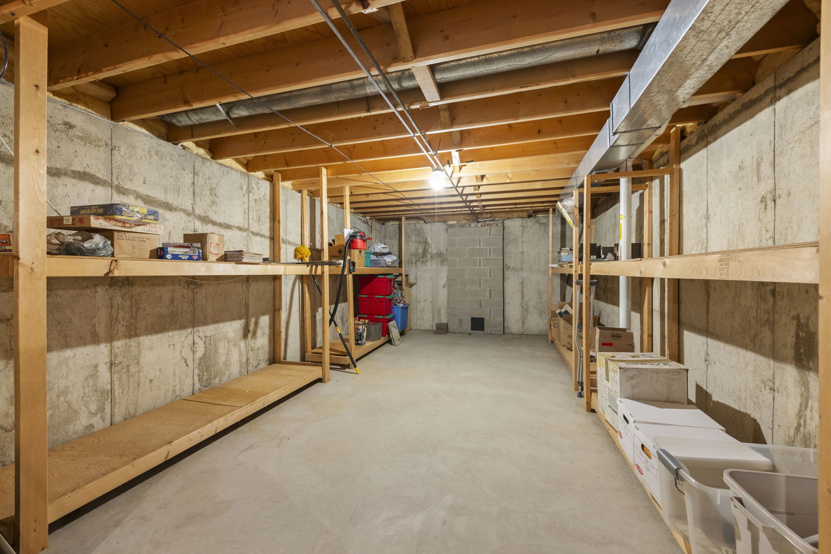 213 Winding Creek Drive, Naperville, IL 60565