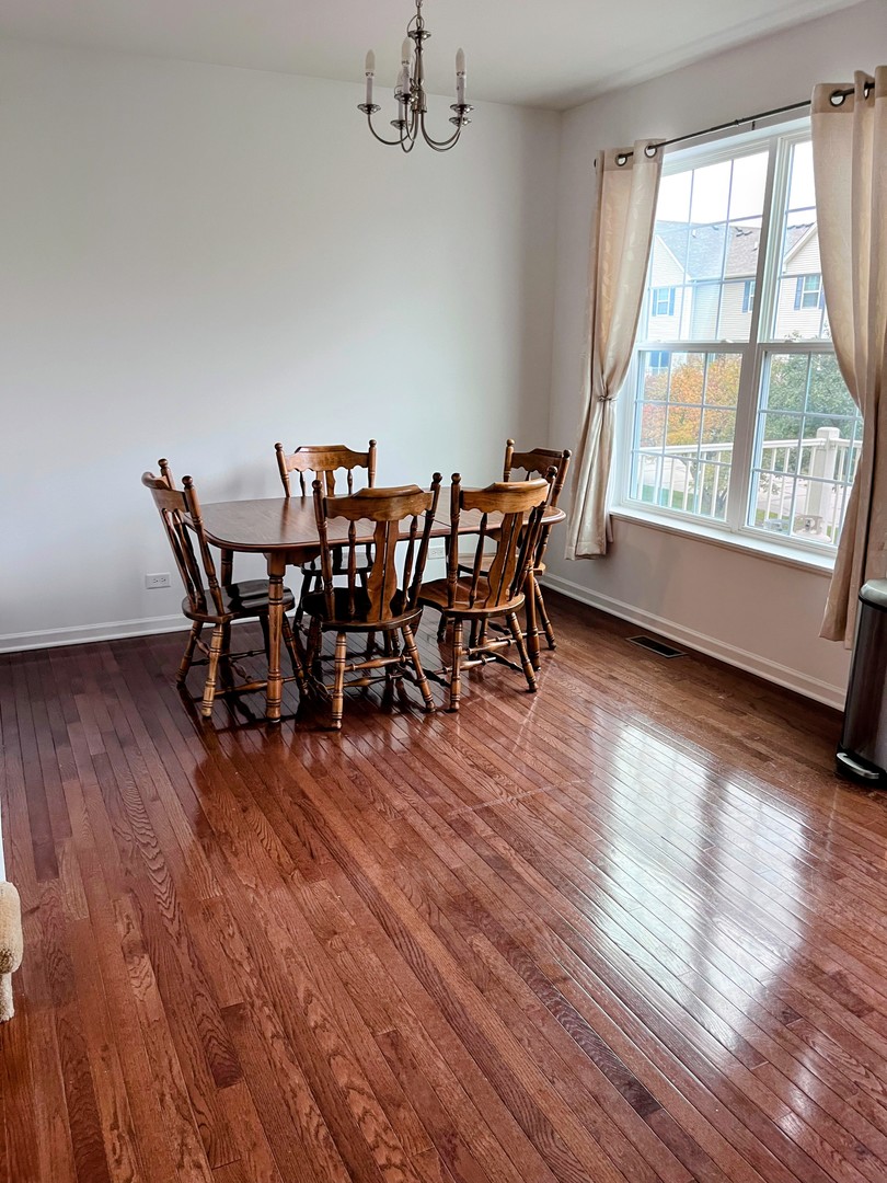 434 Town Center Boulevard, Gilberts, IL 60136