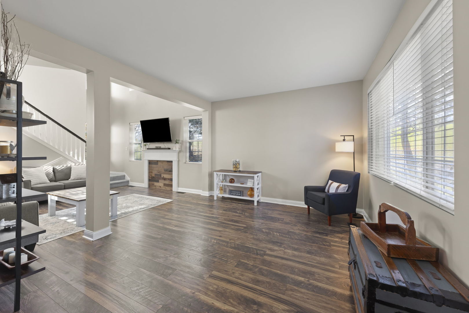 2263 Reflections Drive, Aurora, IL 60502