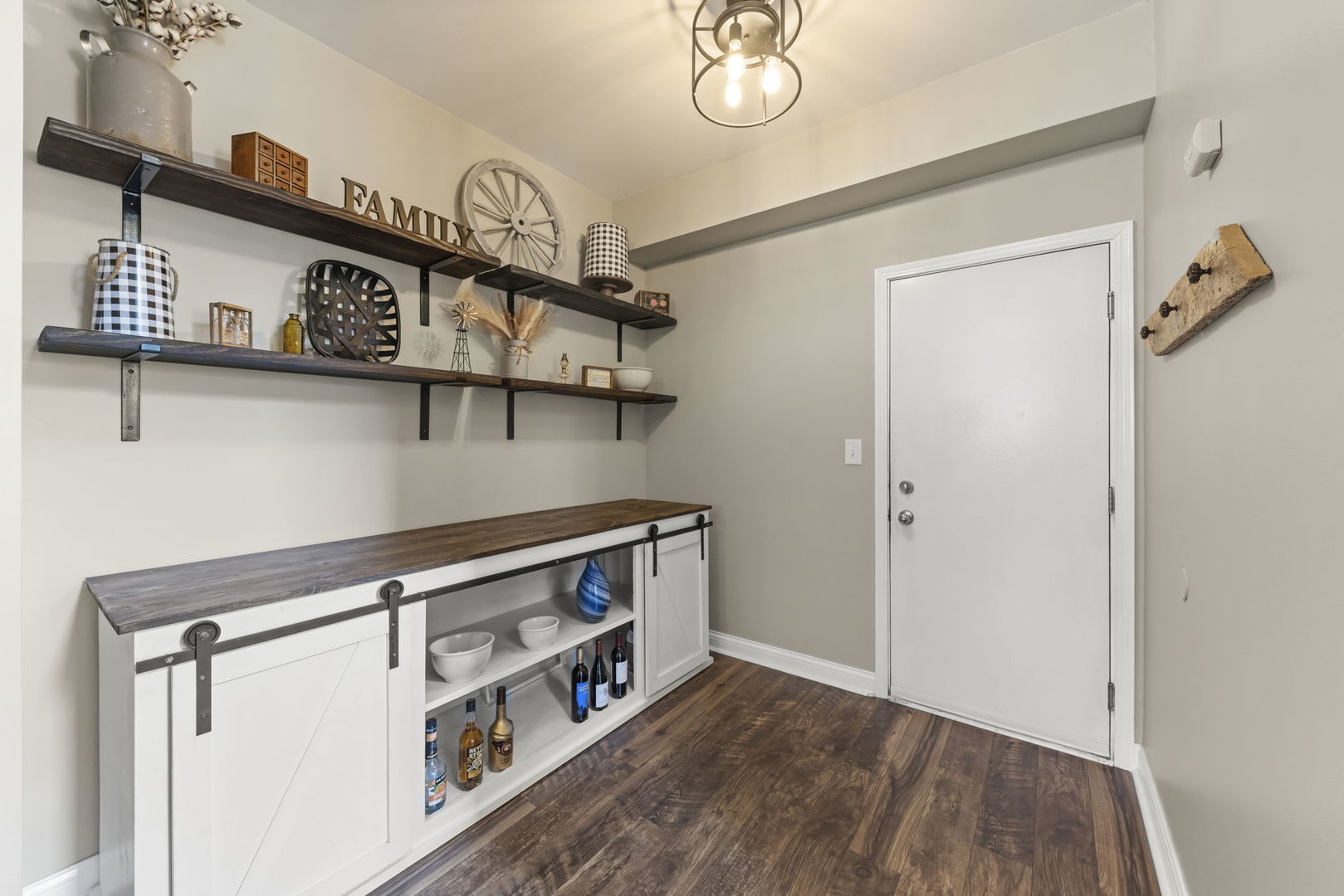 2263 Reflections Drive, Aurora, IL 60502