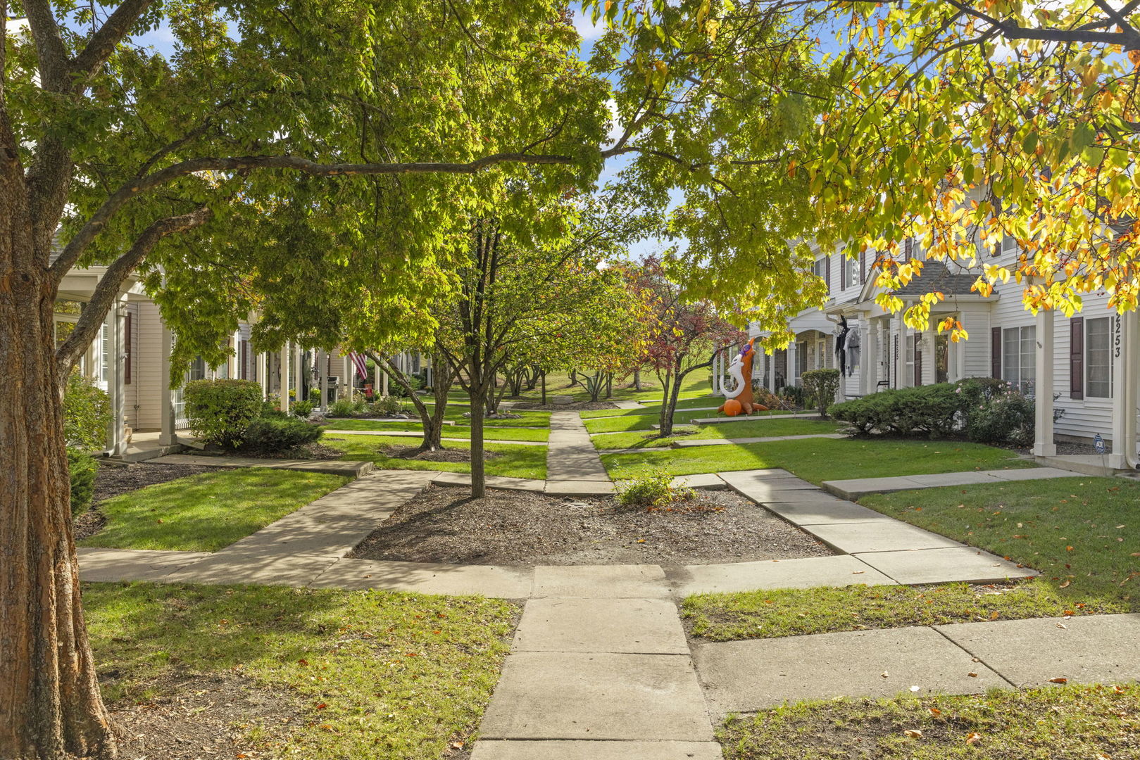 2263 Reflections Drive, Aurora, IL 60502