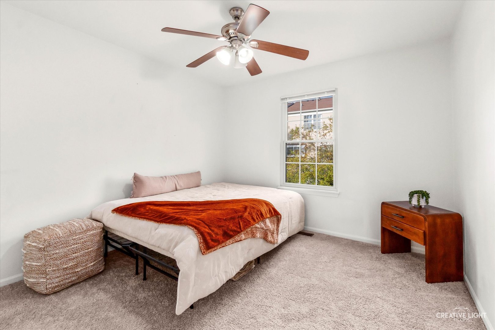 170 Half Moon Circle, Aurora, IL 60504