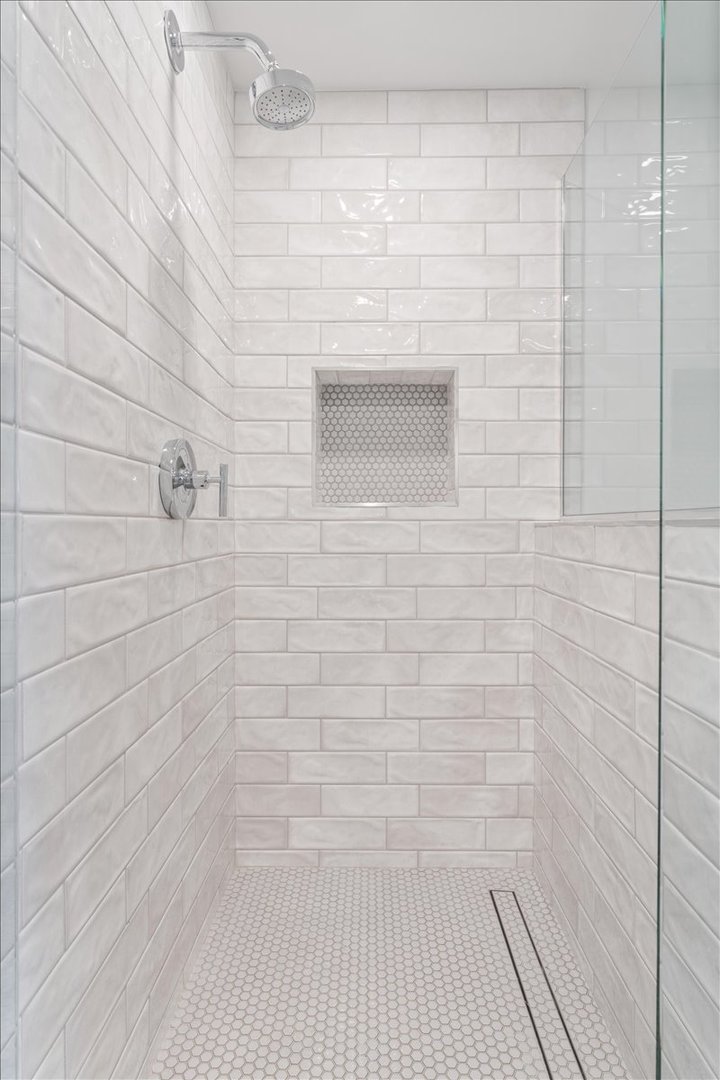 104 S Monroe Street, Hinsdale, IL 60521