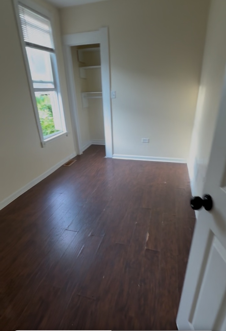 705 W 81st Street, Chicago, IL 60620