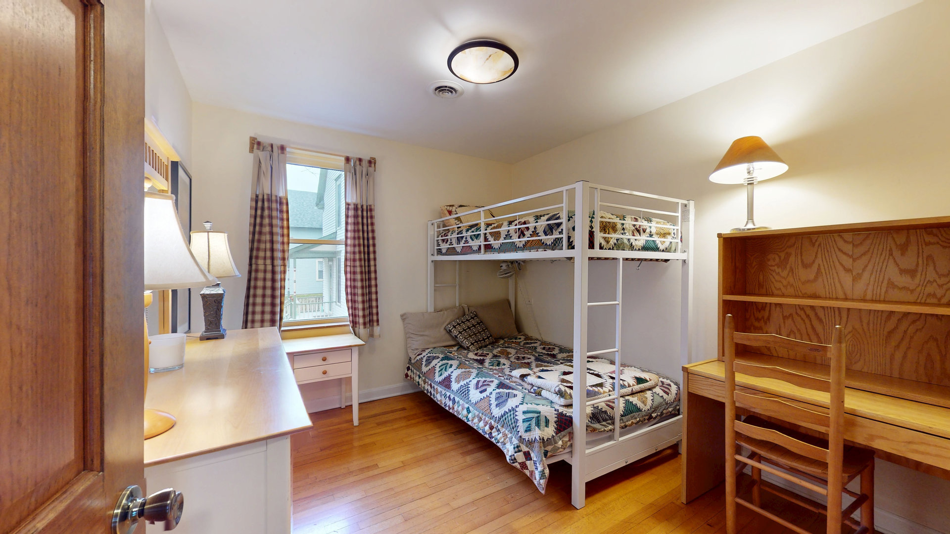 315 E Union Avenue, Wheaton, IL 60187