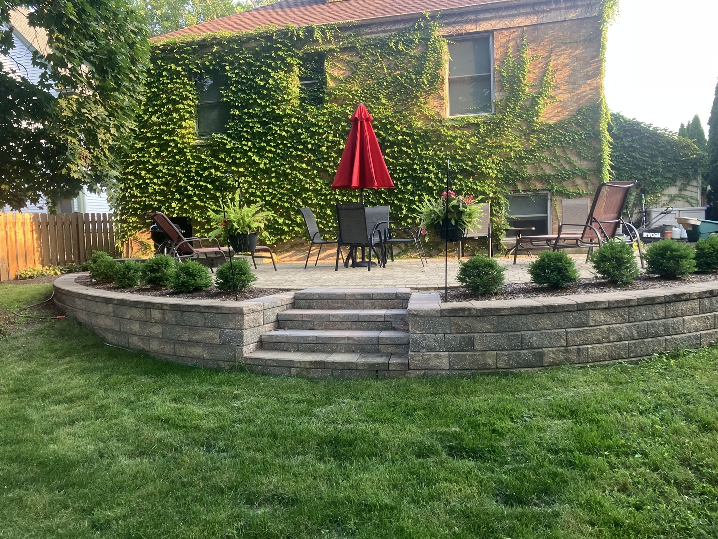 315 E Union Avenue, Wheaton, IL 60187