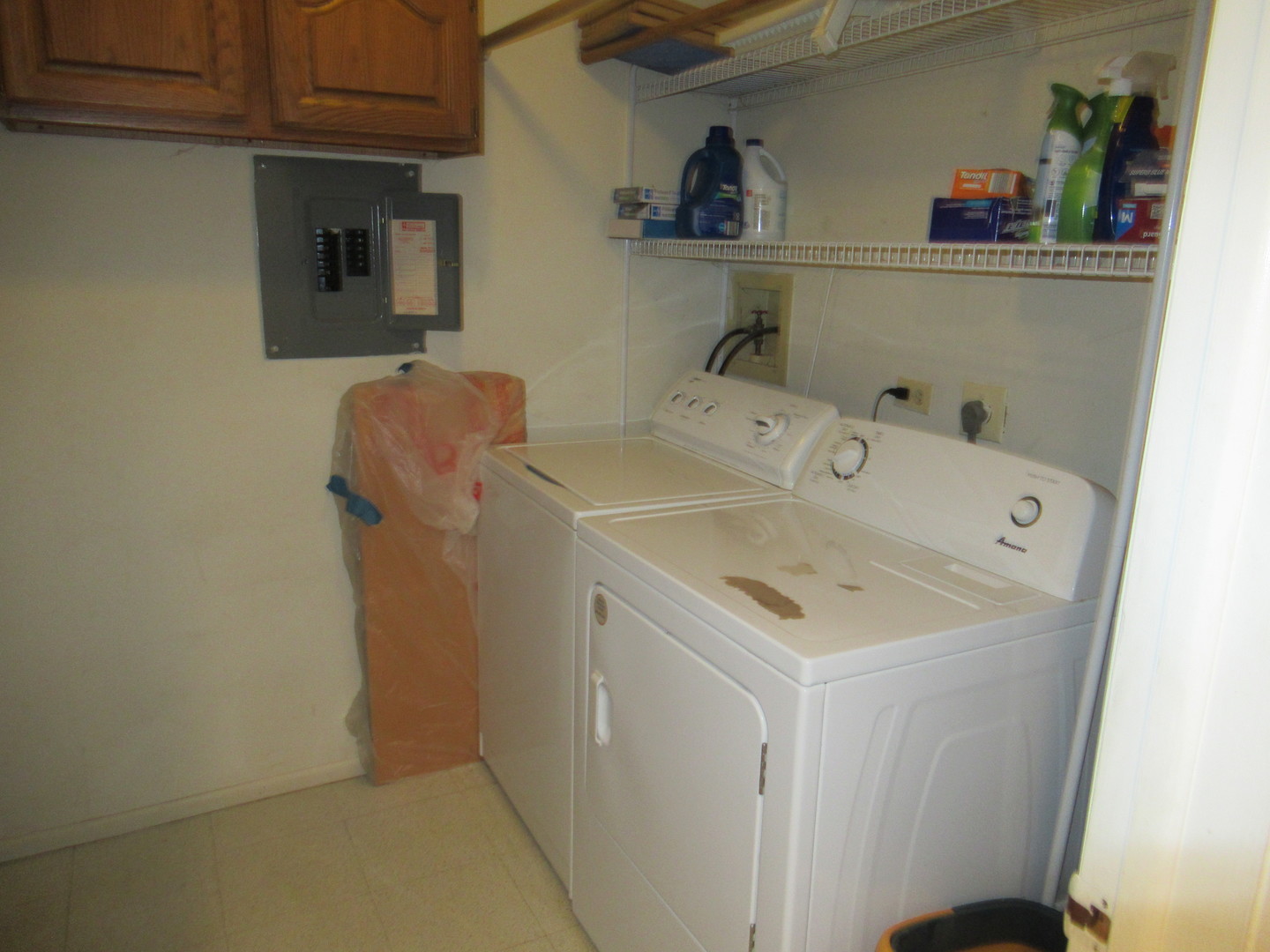 1050 Driftwood Court #B1, Wheeling, IL 60090