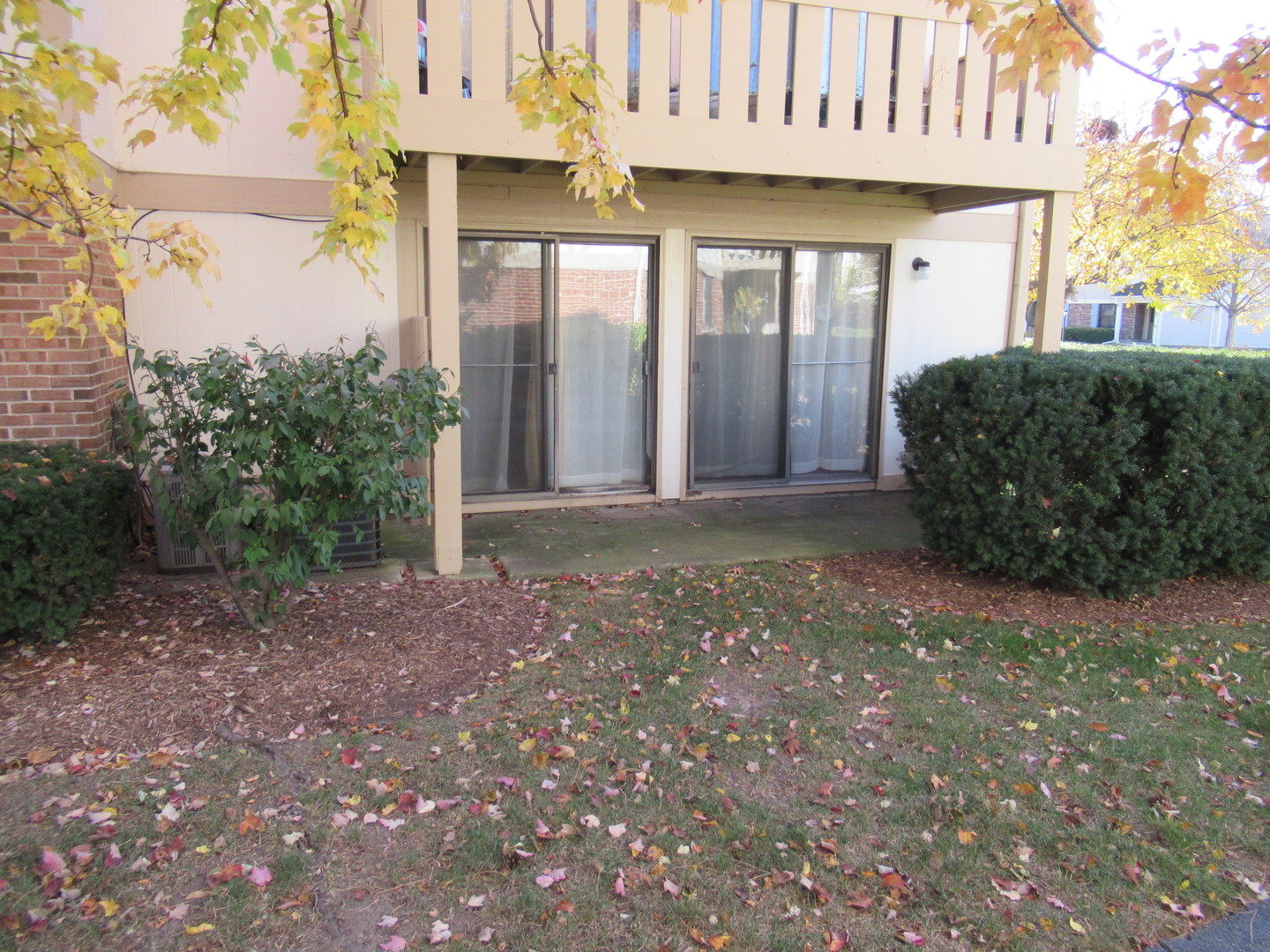 1050 Driftwood Court #B1, Wheeling, IL 60090