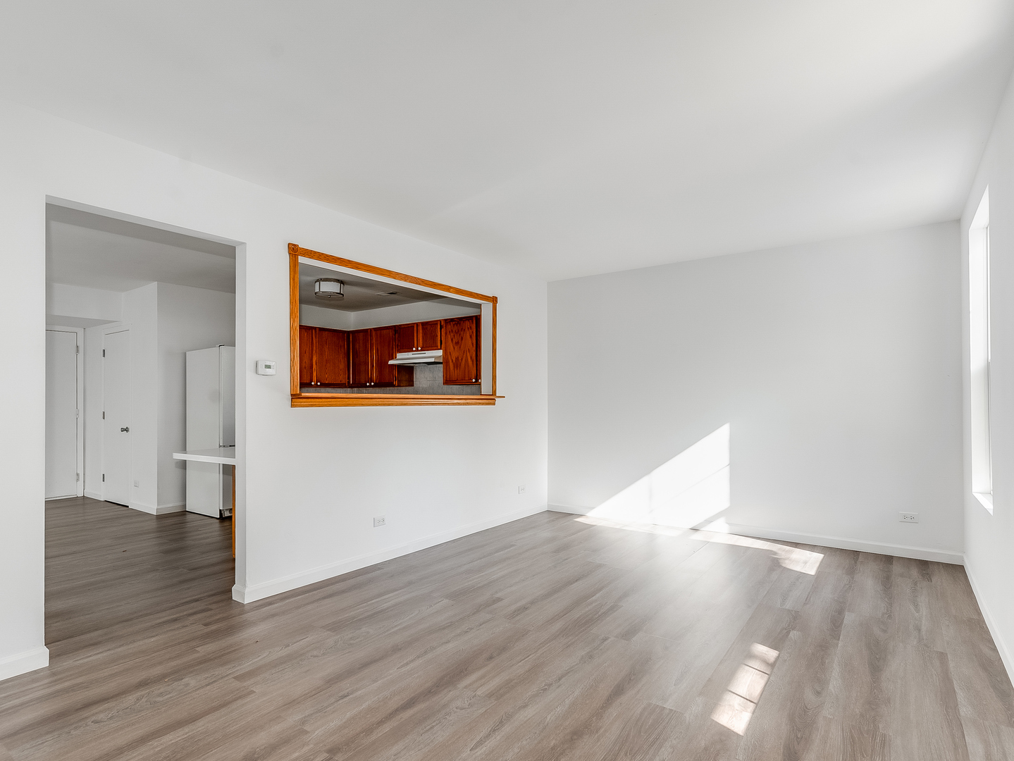 1053 SYMPHONY Drive, Aurora, IL 60504