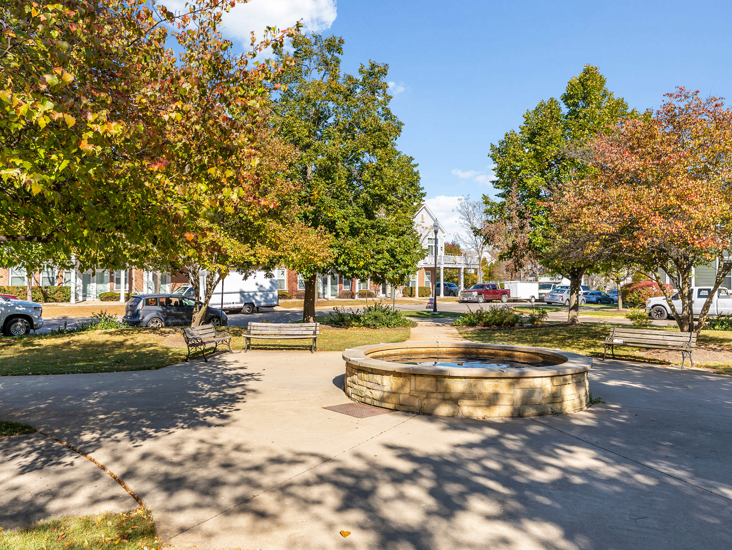 1053 SYMPHONY Drive, Aurora, IL 60504