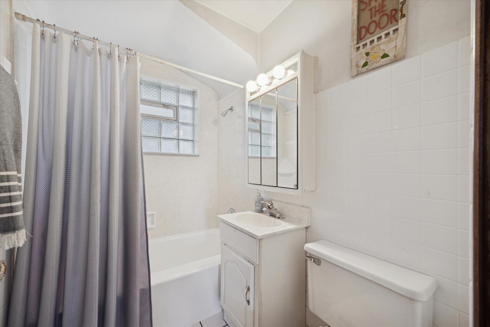 3334 PRAIRIE Avenue, Brookfield, IL 60513