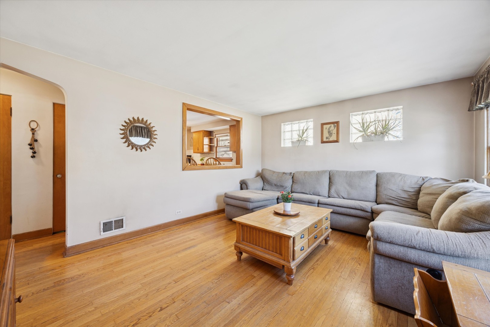 3334 PRAIRIE Avenue, Brookfield, IL 60513