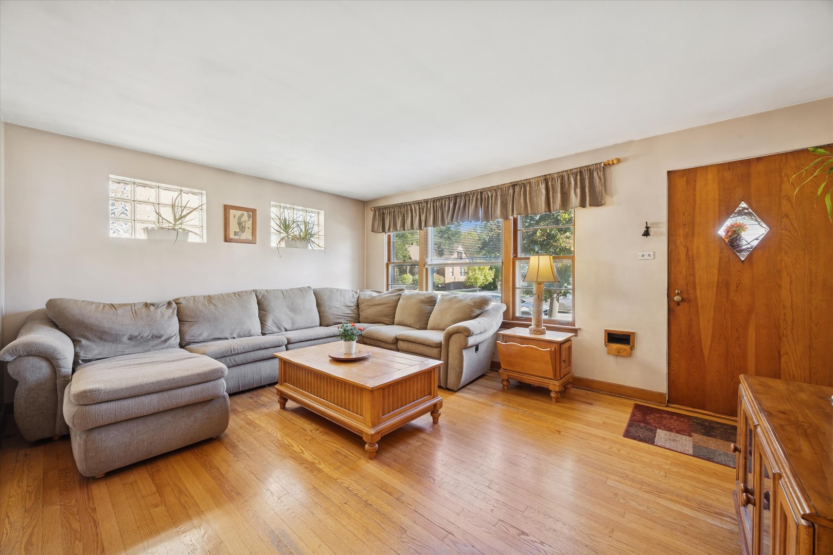 3334 PRAIRIE Avenue, Brookfield, IL 60513