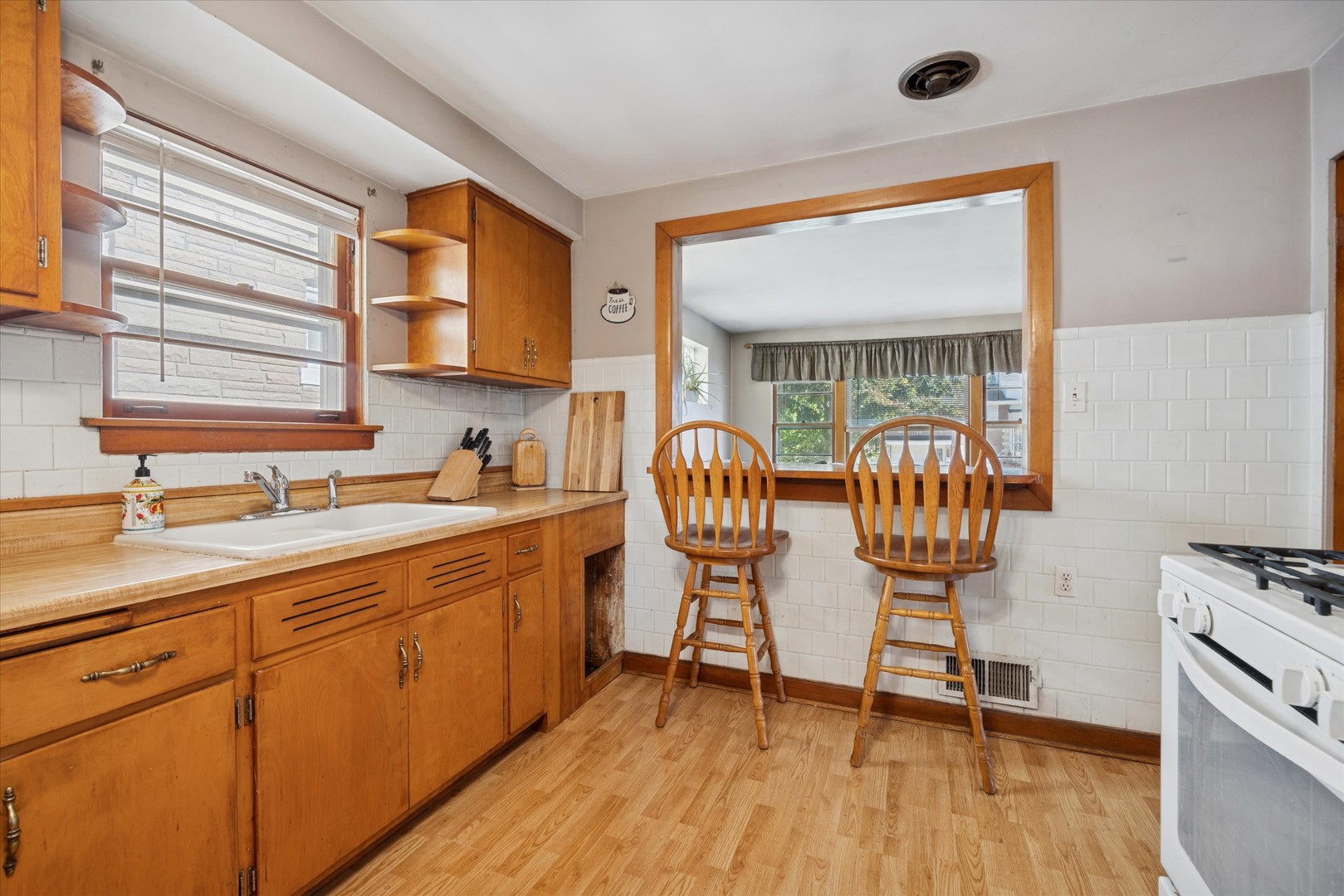 3334 PRAIRIE Avenue, Brookfield, IL 60513