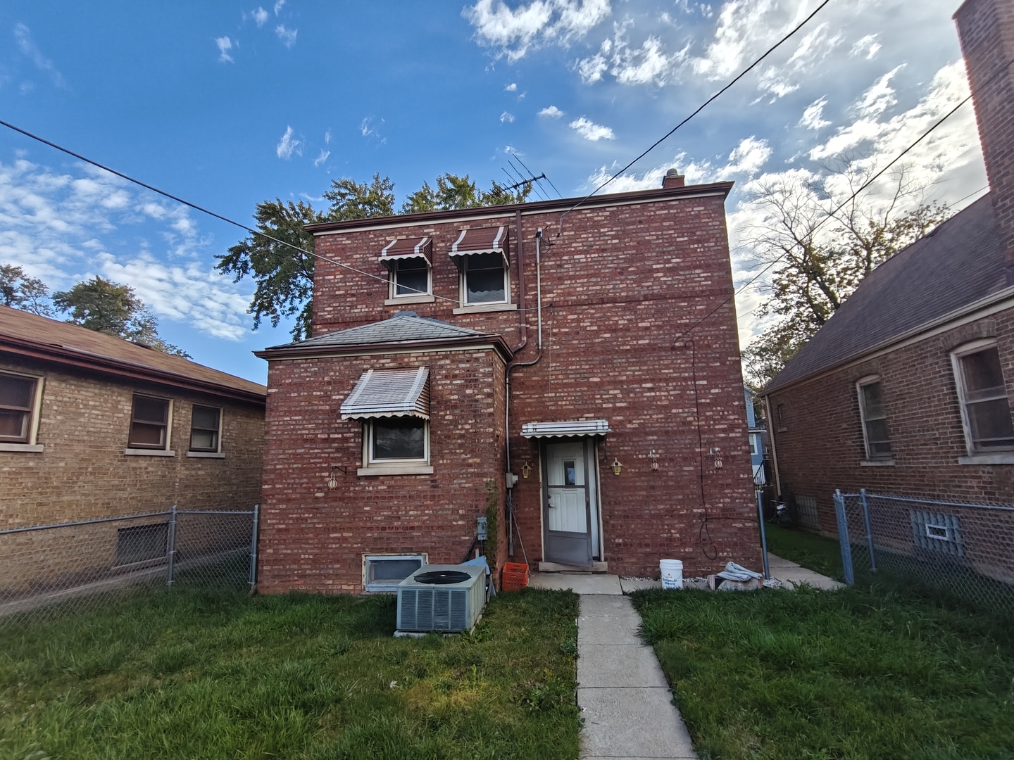 13842 S School Street, Riverdale, IL 60827