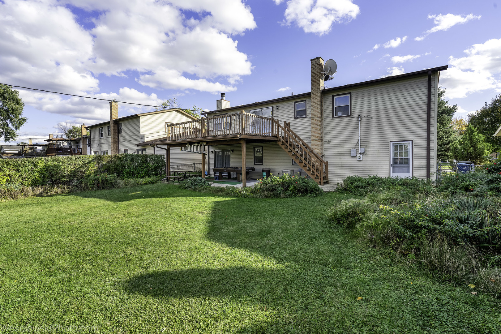 1822 W Catalpa Lane, Mount Prospect, IL 60056
