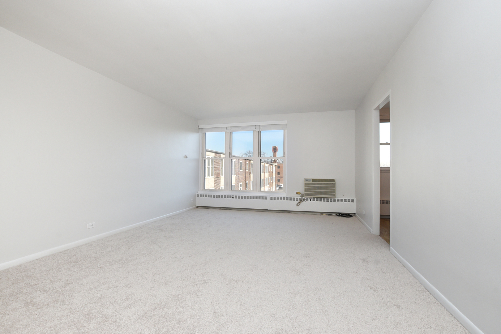 1333 W TOUHY Avenue #301, Park Ridge, IL 60068