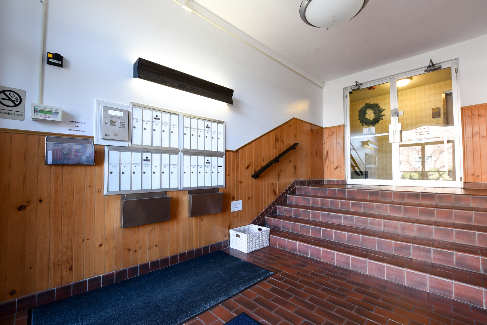 1333 W TOUHY Avenue #301, Park Ridge, IL 60068