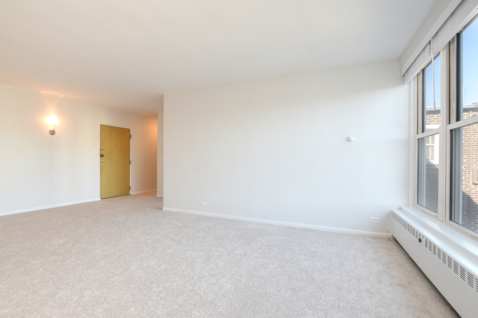 1333 W TOUHY Avenue #301, Park Ridge, IL 60068