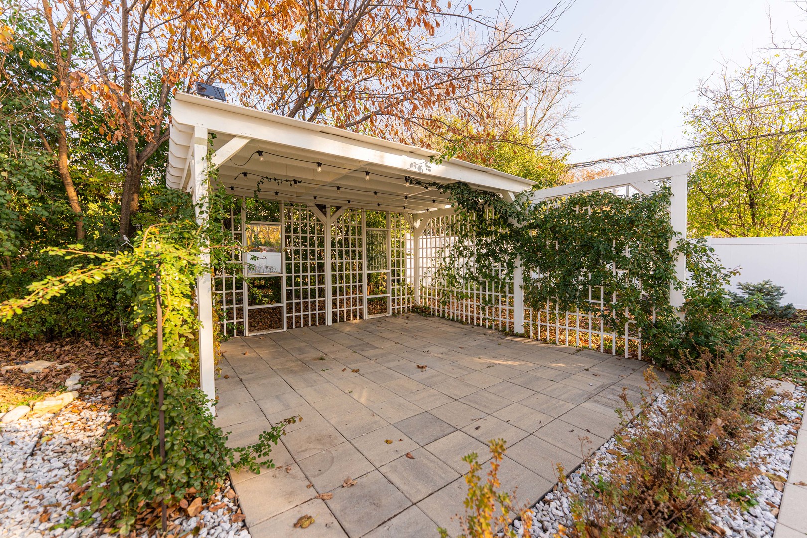 4411 Fairview Avenue, Downers Grove, IL 60515