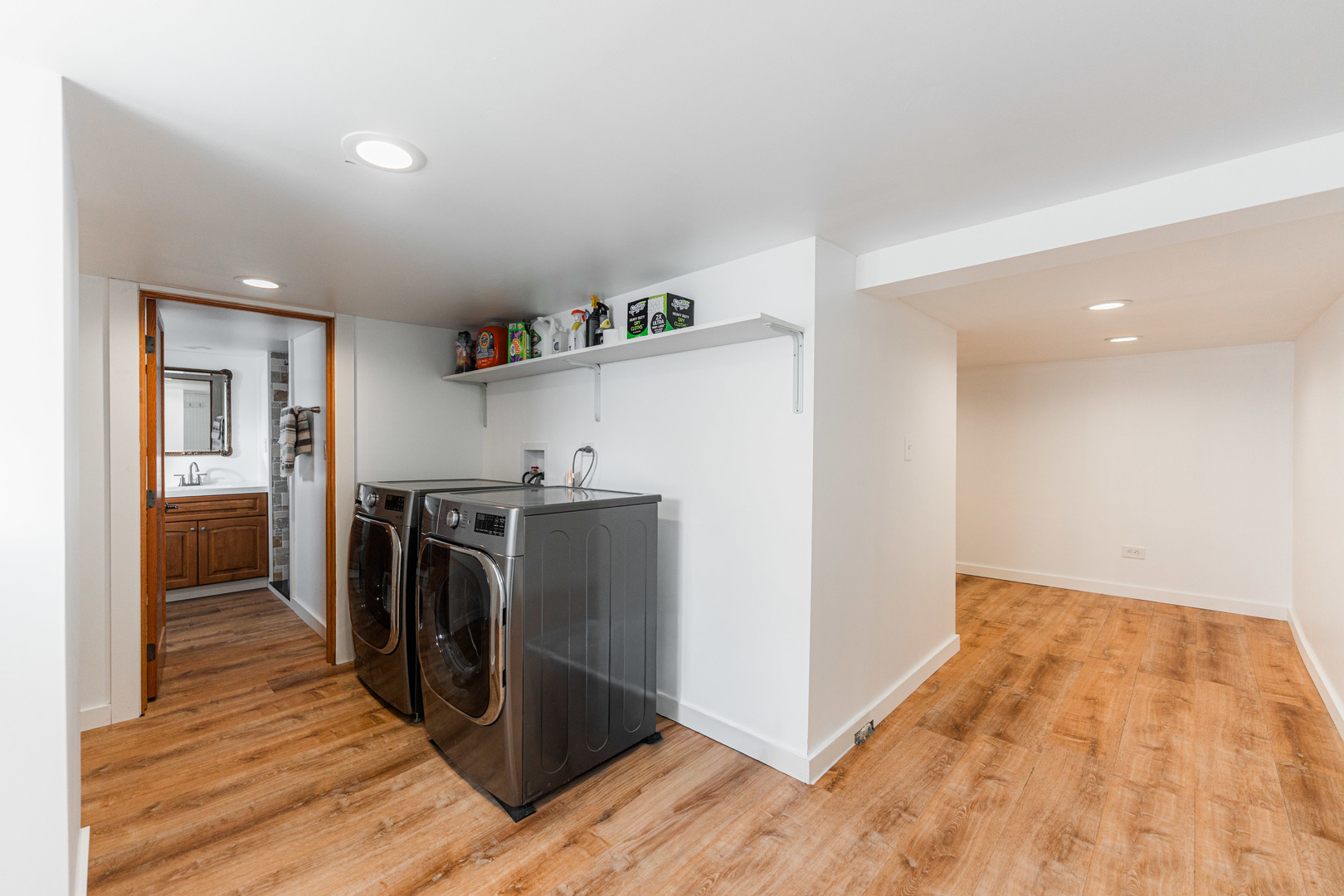 4411 Fairview Avenue, Downers Grove, IL 60515