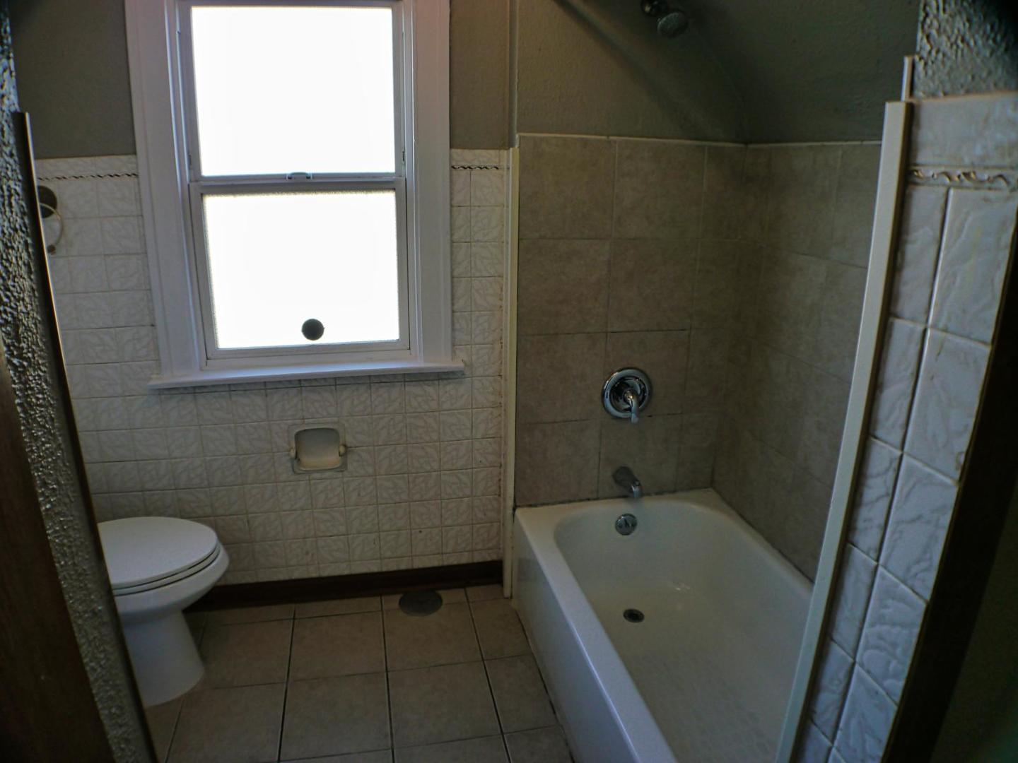 9837 Minnick Avenue, Oak Lawn, IL 60453