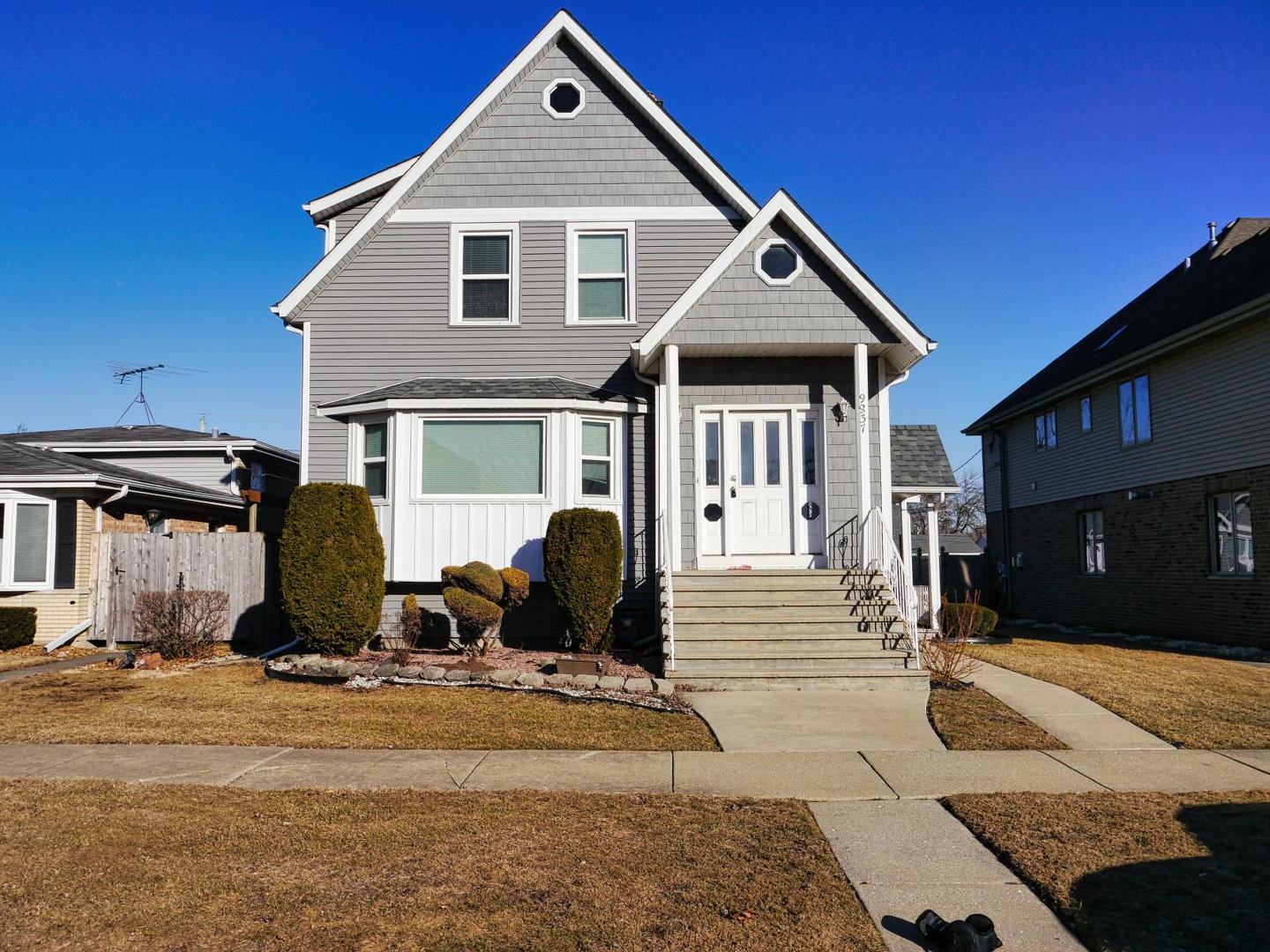 9837 Minnick Avenue, Oak Lawn, IL 60453