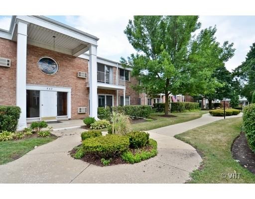 543 Burlington Avenue #112E, Downers Grove, IL 60515
