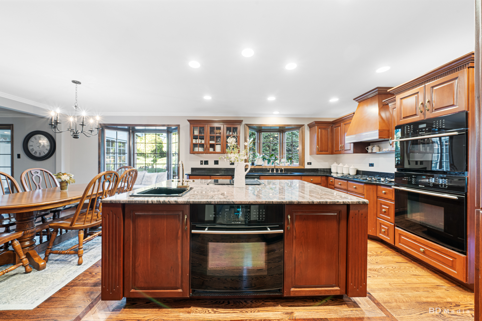 515 Durham Drive, Frankfort, IL 60423