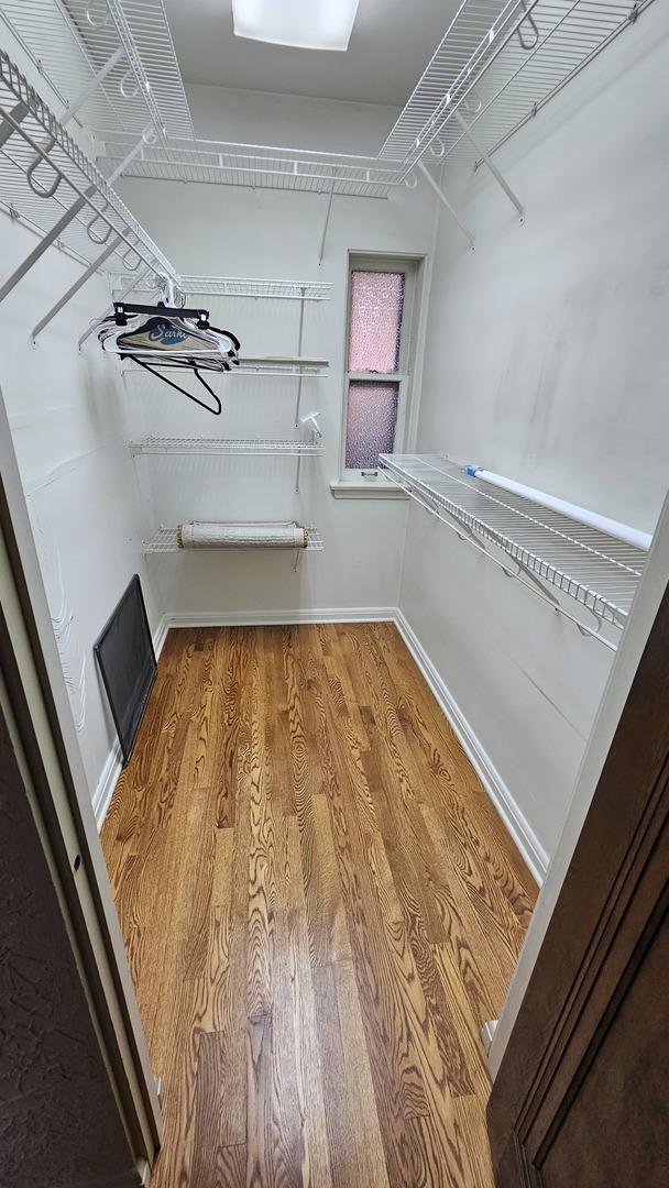 410 N Raynor Avenue #1W, Joliet, IL 60435